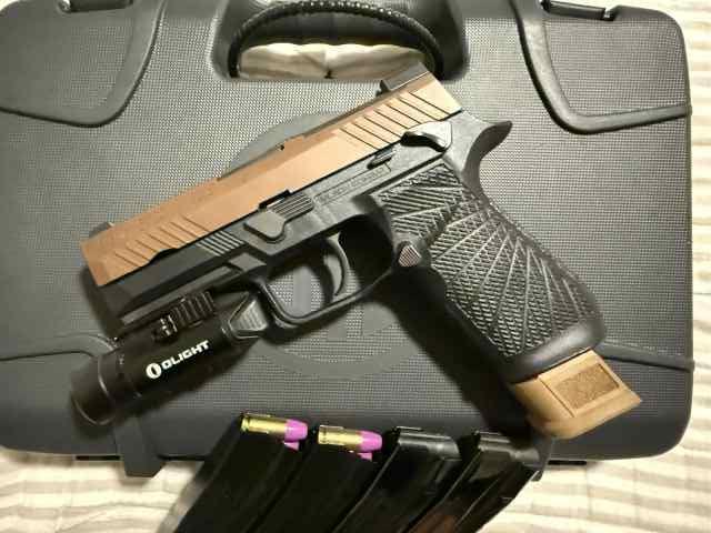 Sig M18 w/ Wilson Combat Black Frame / Grip 9mm 